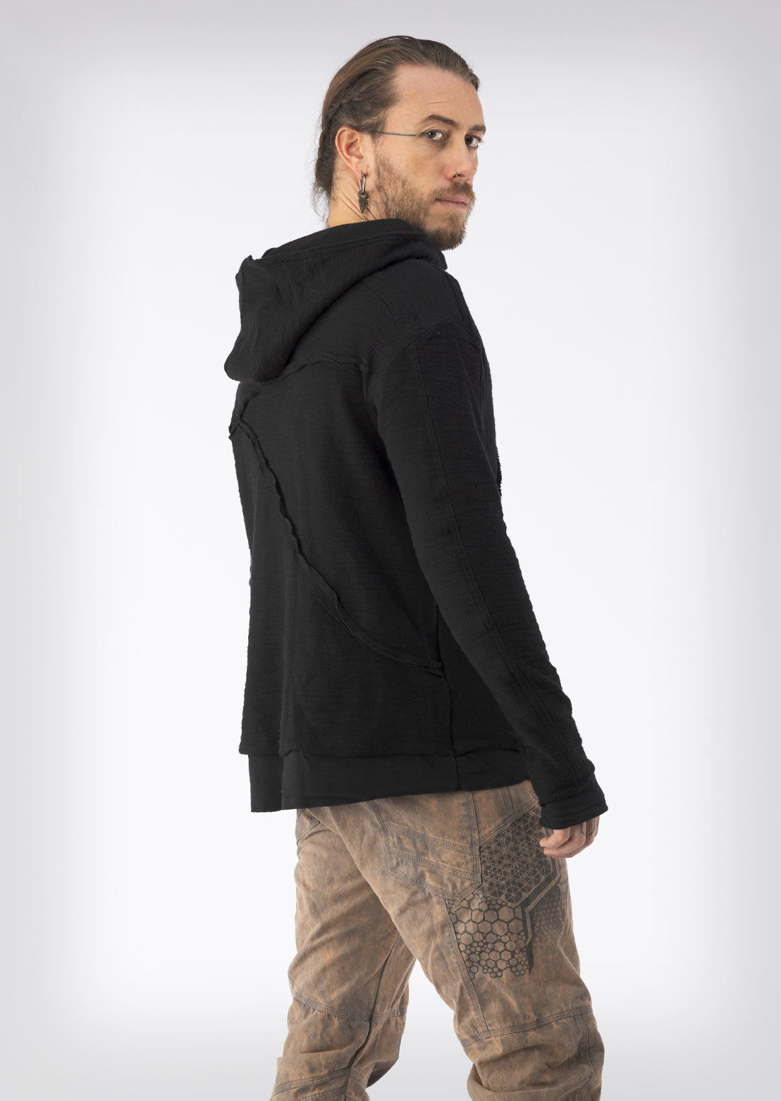 Assassin jumper