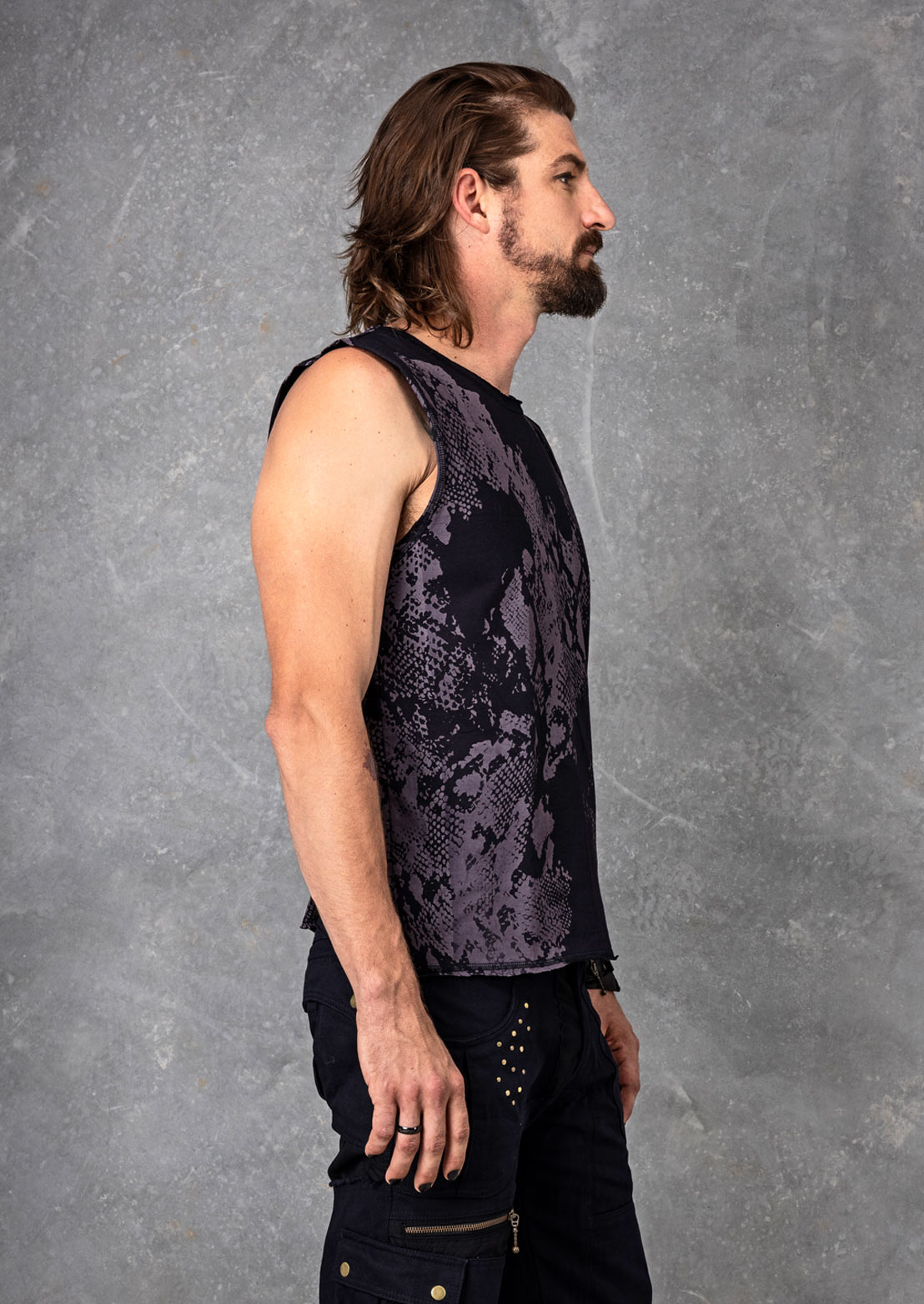 Load image into Gallery viewer, Mystic singlet -SNAKE print
