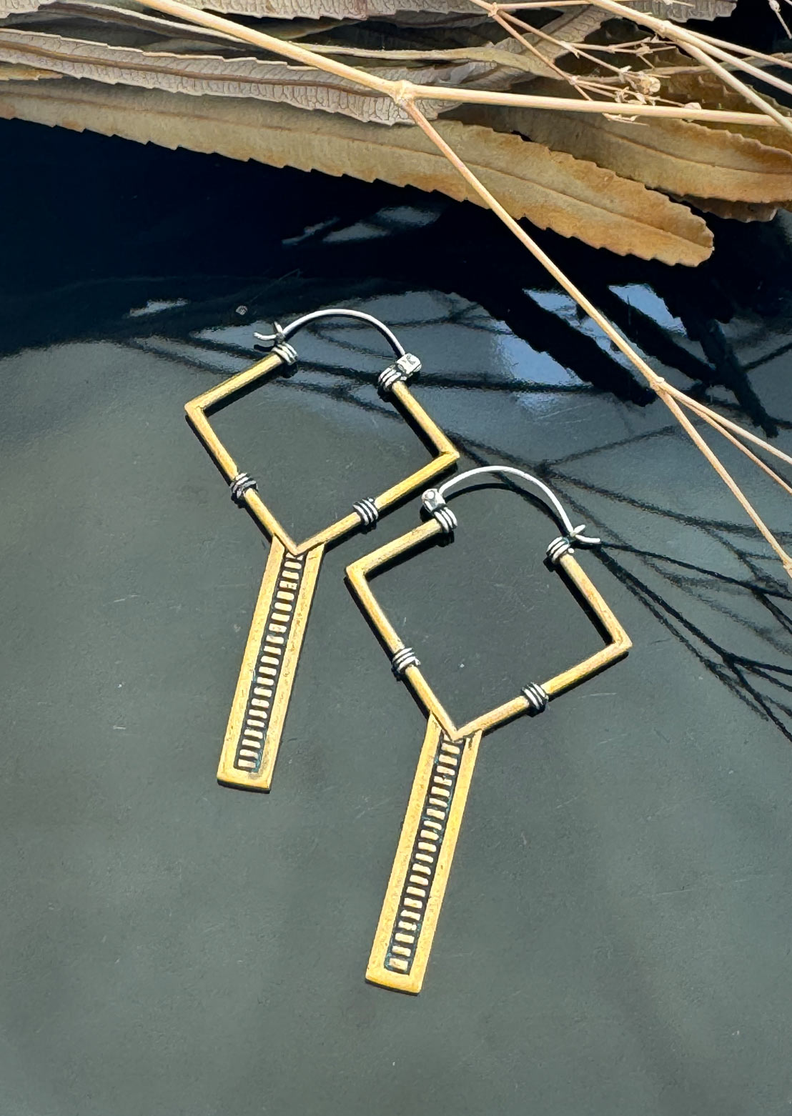 Axis earrings