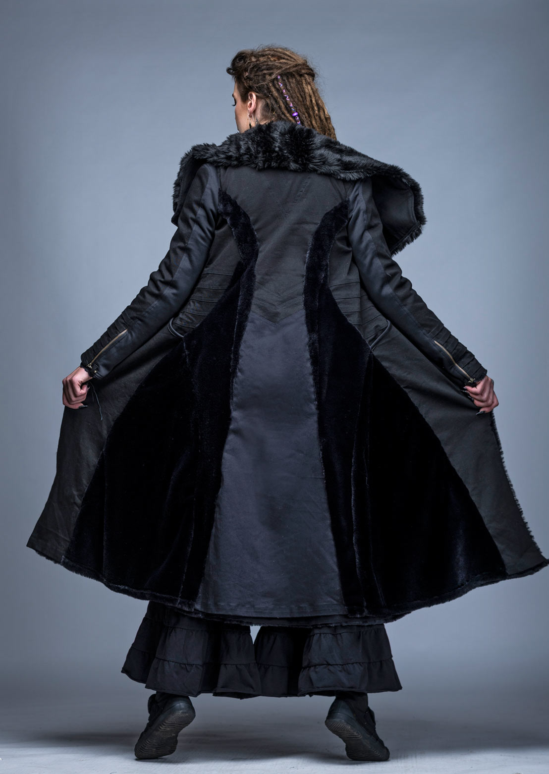 Shadow vixen coat