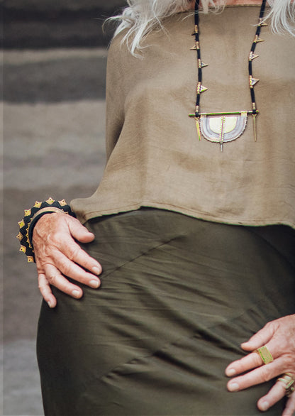 Tribal disc cuff