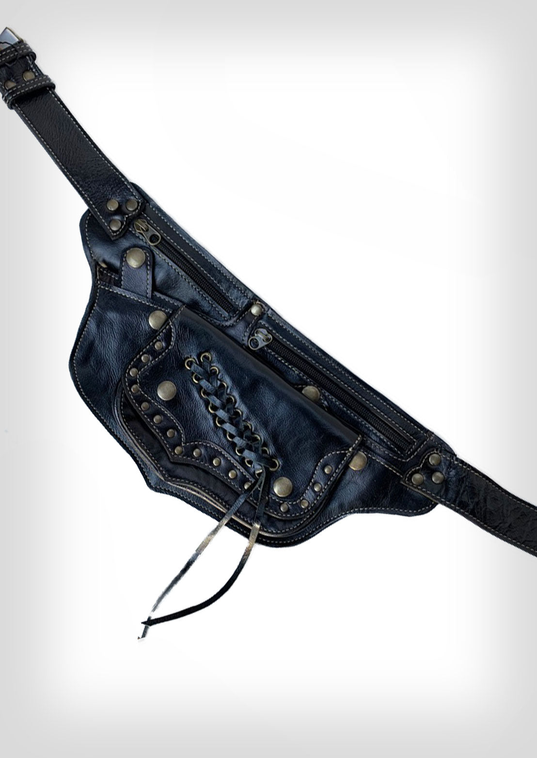 Lara leather pocket belt