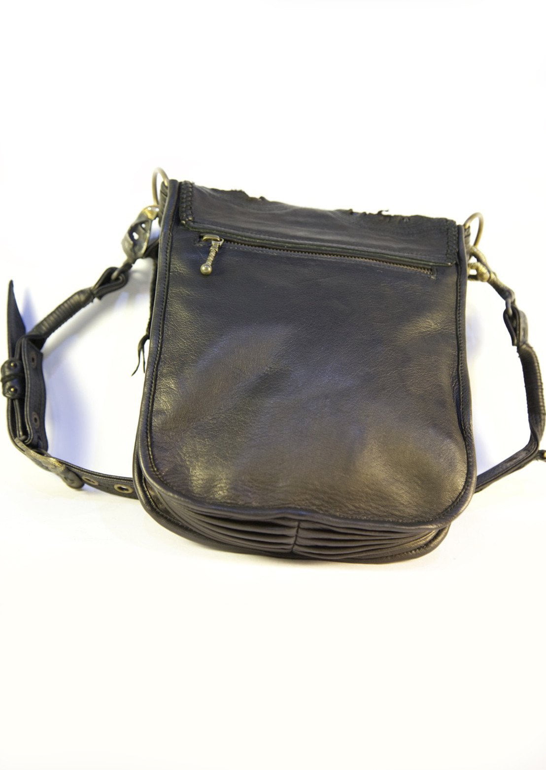 Claw leather bag