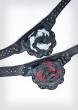 Load image into Gallery viewer, Rose pocket belt
