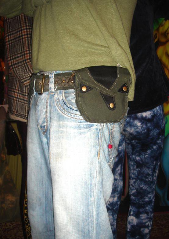 Star Seed Pocket Belt